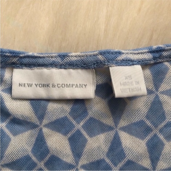 New York & Company Geometric Blouse - Picture 4 of 6
